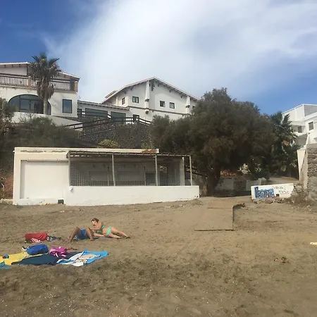La Casa De Yiyi *